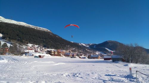 paragliding sweden mountains