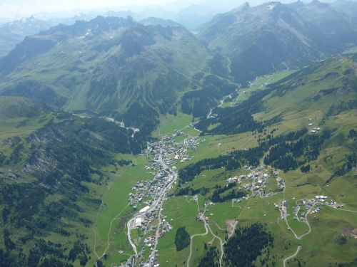 paragliding aerial view lech am arlberg