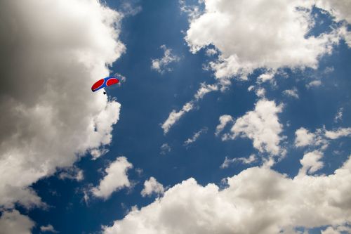 paragliding flying glider