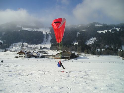 paragliding landing land