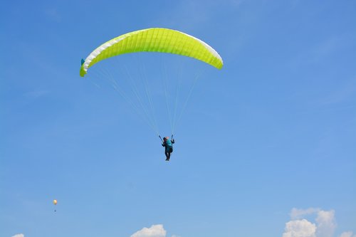 paragliding  paraglider  harness seat paragliding