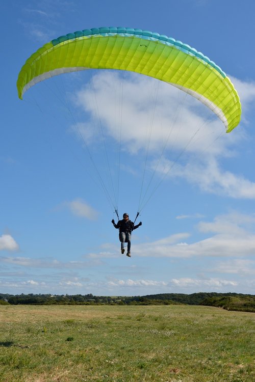 paragliding  paraglider  landing