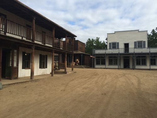 paramount ranch malibu movie set