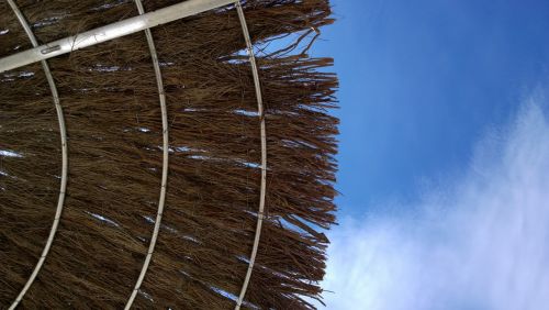 parasol sky beach