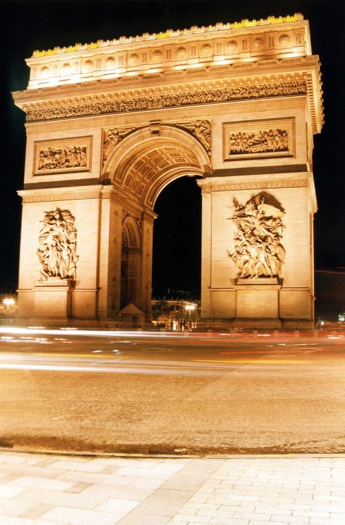 paris triumphal arch night