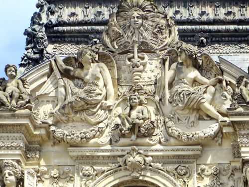 paris the louvre pediment