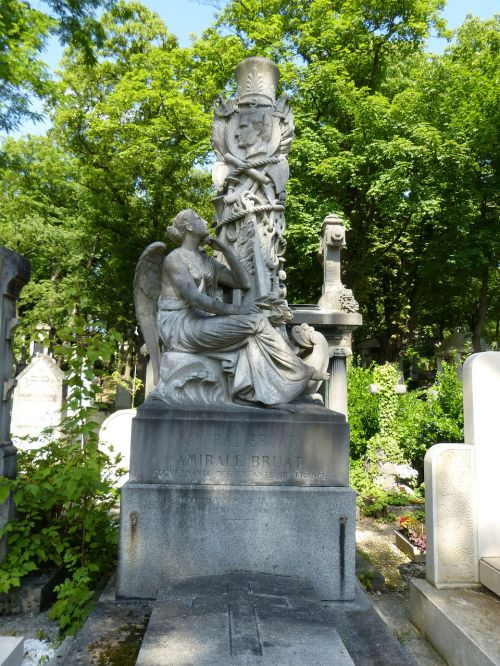 paris cemetery père lachaise