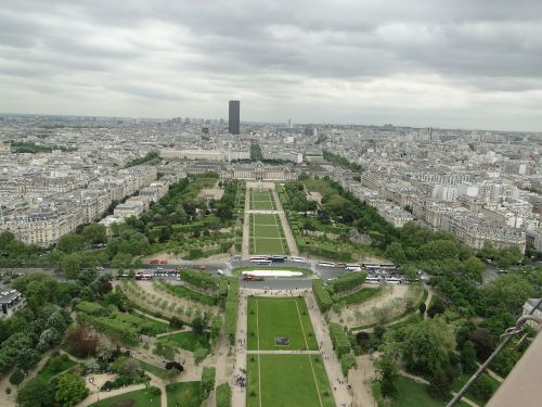 paris eiffel city