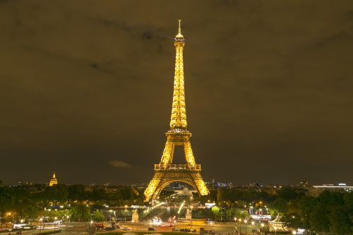 paris effie hilton iron tower night view