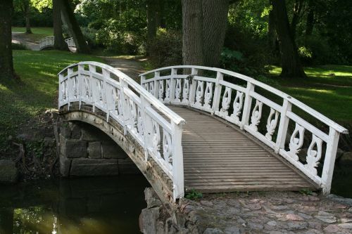 park bridge summer