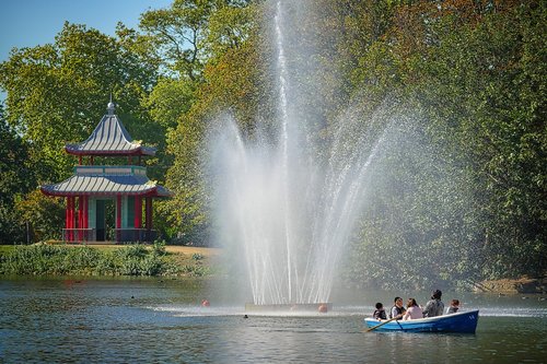 park  lake  fountain