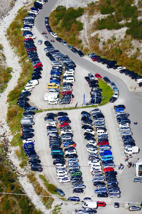 park parking crowded