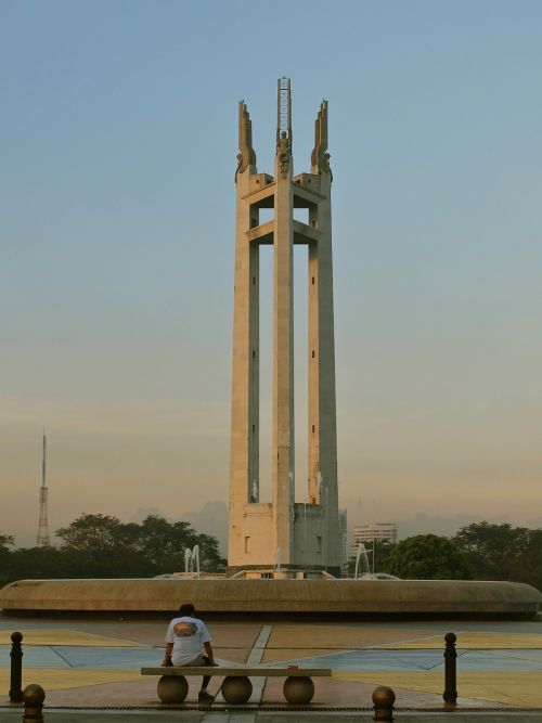 park monument alone