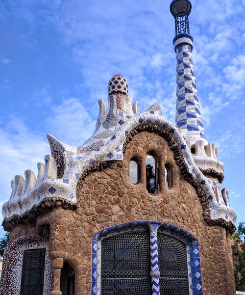 park guell  gaudi  architecture