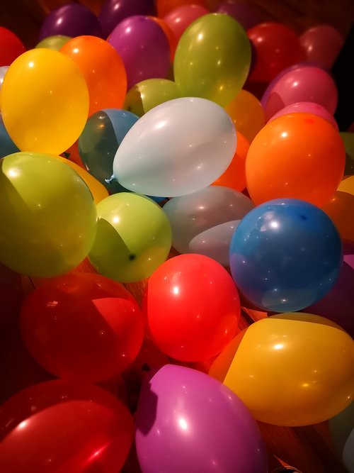 party  balloons  year