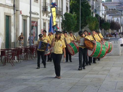 party drums musicians