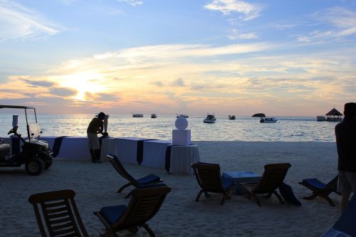 party sunset maldives