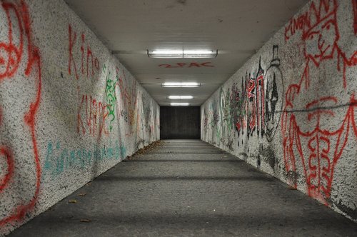 passage  night  underpass