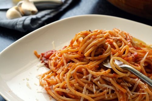pasta spaghetti food