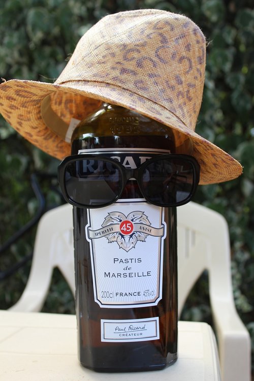 pastis  drink  alcohol