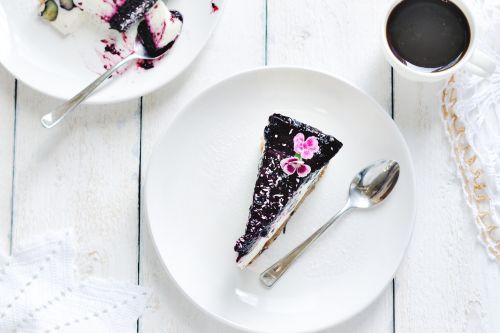 pastries cheesecake blueberries