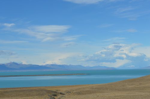 patagonia lake blue