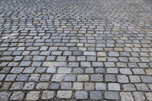 patch  cobblestones  flooring