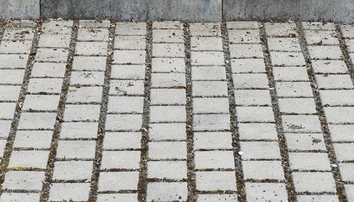 patch  cobblestones  flooring