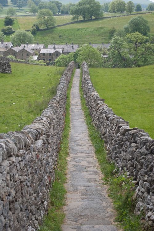 path dry stone landscape