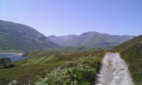 path scotland loch