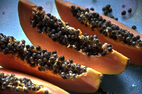 paw paw fruit slices