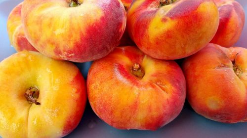 peach healthy fruit