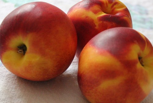 peach  fruit  vitamins