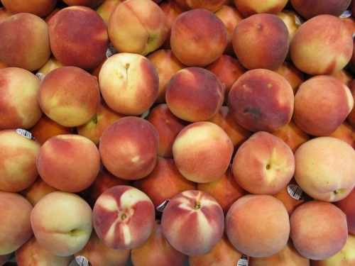 peaches fresh fruit