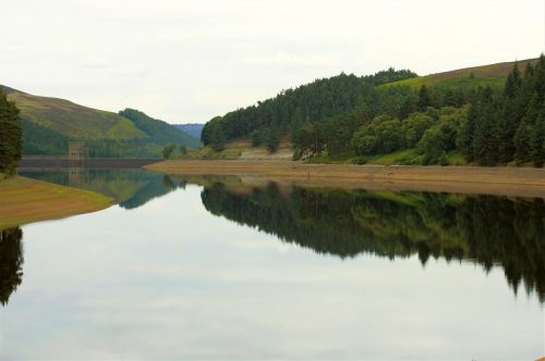 peak district reservoir howden reservoir