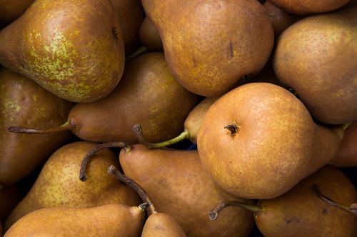 pear market food