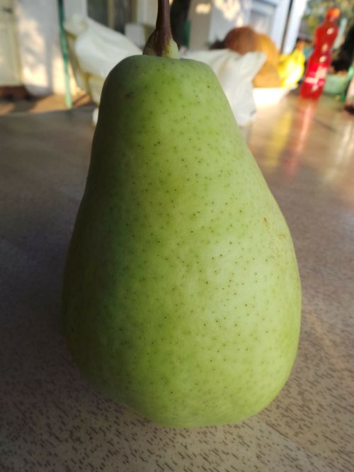 pear fruit fresh