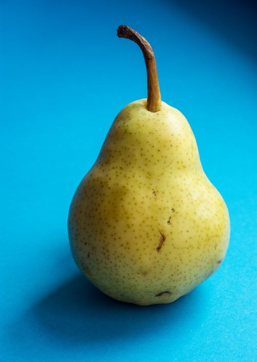 pear fruit yellow