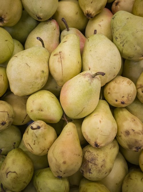 pear  yellow  market