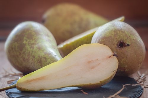 pears fruit ripe
