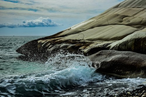 pebble beach  nature  sea