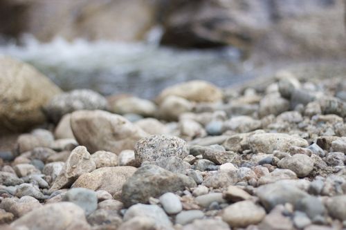 pebbles stones flints