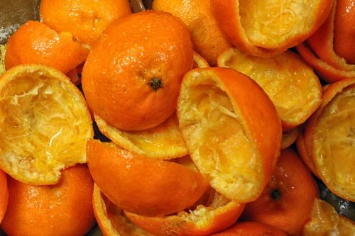 peels tangerines screw