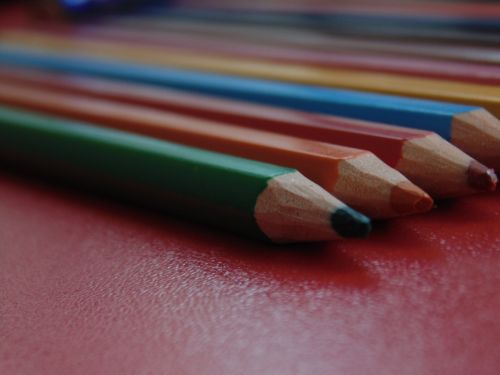 pencils colors green