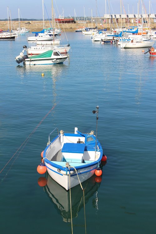 penzance  boats  harbour