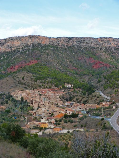 people landscape priorat