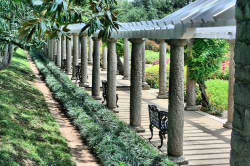pergola benches walkway