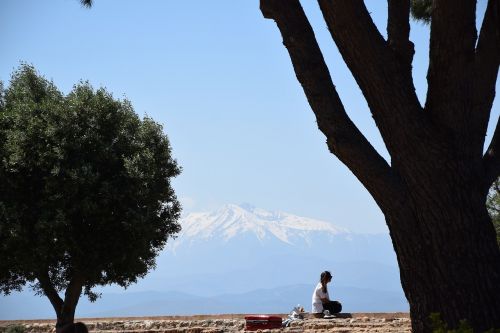 perpignan pyrenees girl