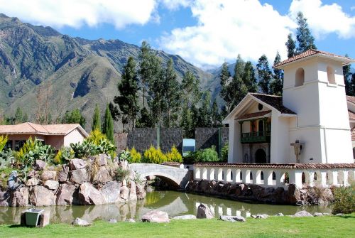 peru sacred valley urubamba