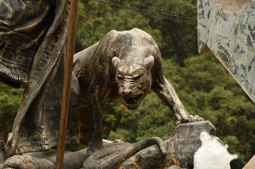 peru  sculpture  big cat